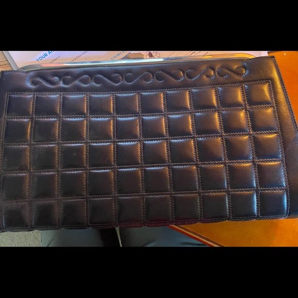 Vintage Chanel Chocolate Bar Clutch - Rare! - Picture 9 of 12